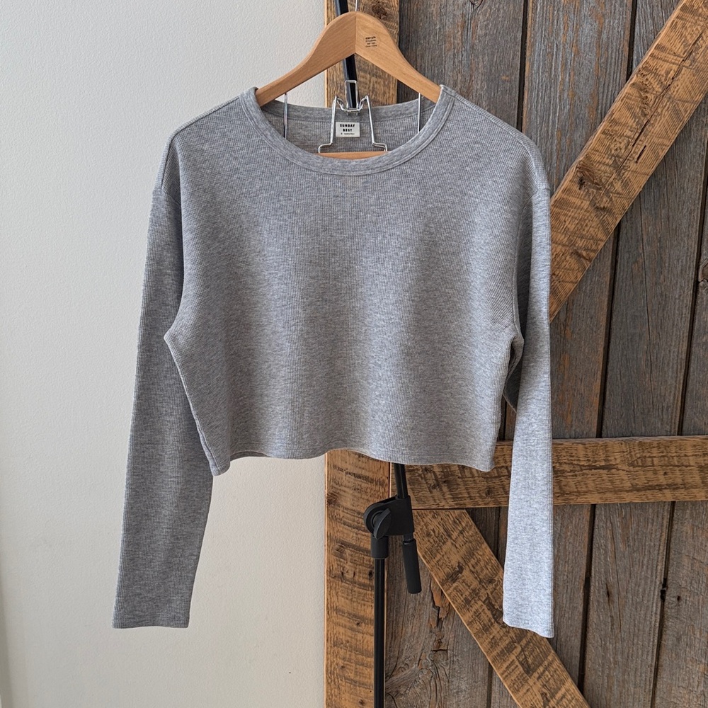 Aritzia Sunday Best heather gray waffle longsleeve crop top-Size S
